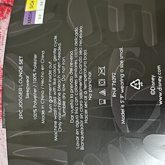 Disney Mickey 2 pieces lounge set - Picture 4 of 5